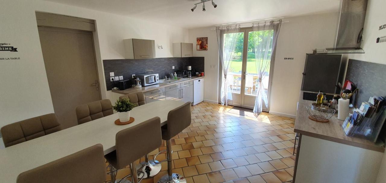 Entre Loire Et Cher Grand Gite "Cote Tilleul" Tour-en-Sologne المظهر الخارجي الصورة